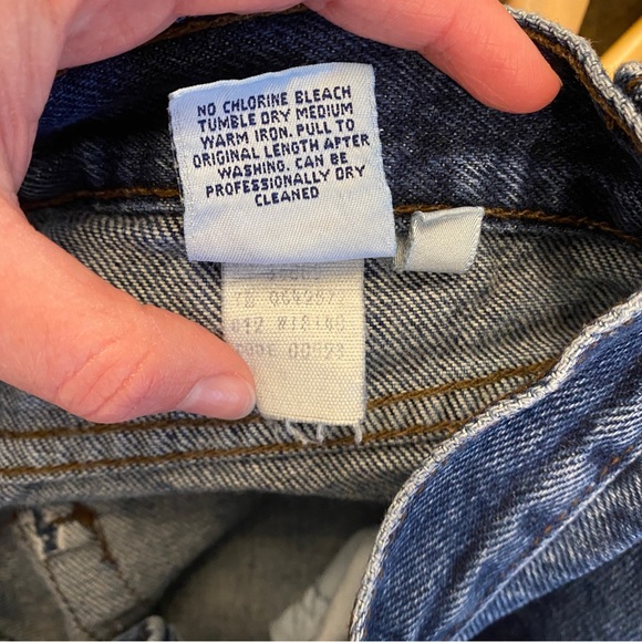 Vintage Women’s Calvin Klein Sport Mid-Rise 100% Cotton Mom Jeans - Size 26W/4 - Picture 6 of 8